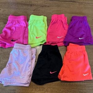 Toddler girl nike short bundle - size 4